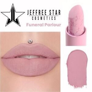 NIB | Jeffree Star | Velvet Trap Lipstick |
Funeral Parlour